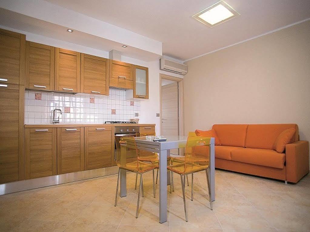 Hotel Villa Lo Scoglietto San Vincenzo Dış mekan fotoğraf