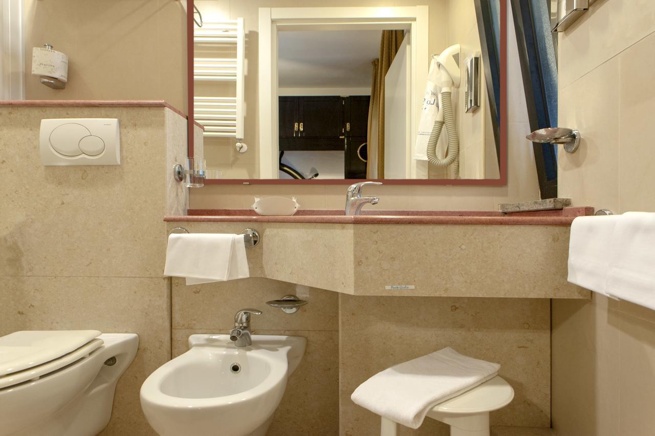 Hotel Villa Lo Scoglietto San Vincenzo Oda fotoğraf